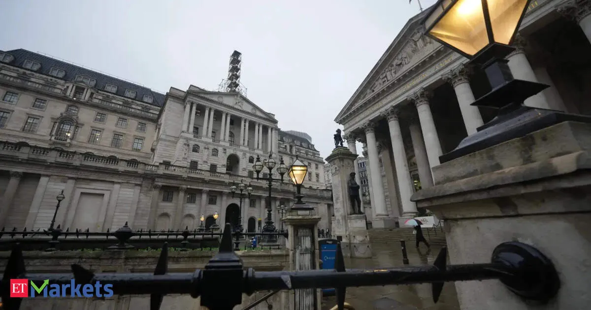 Bank of England holds rates and warns Iran war could force sharp borrowing cost hikes