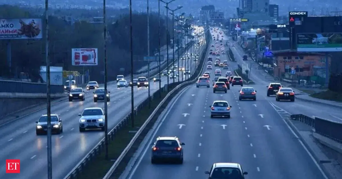 India to roll out barrier free tolling by December using FASTag and AI cameras