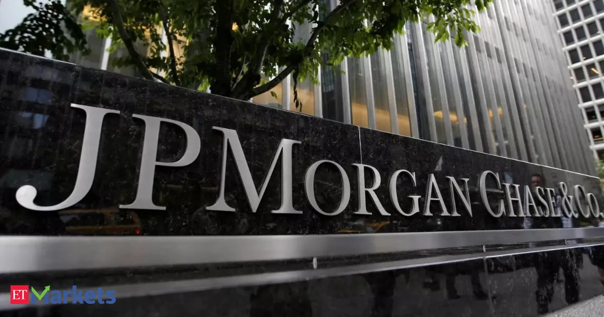 JP Morgan says Brent can stay in low 100s even if Hormuz reopens this June