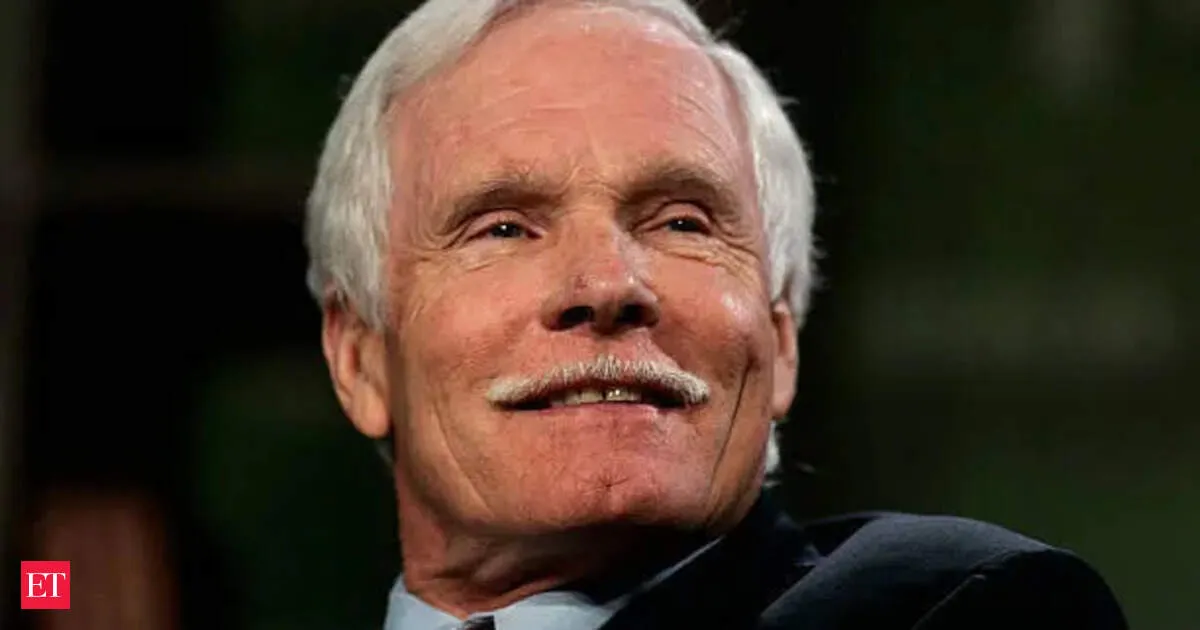 Ted Turner dies leaving behind a CNN legacy and a fortune still fueling debate today