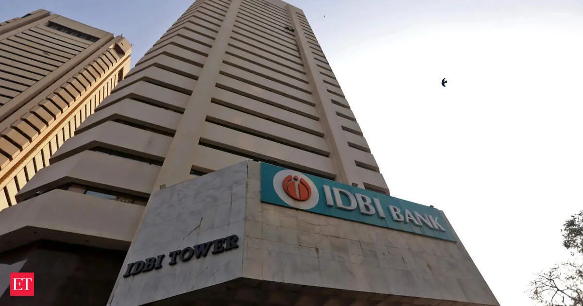 Govt reworks IDBI Bank stake sale as investors stay away amid volatility