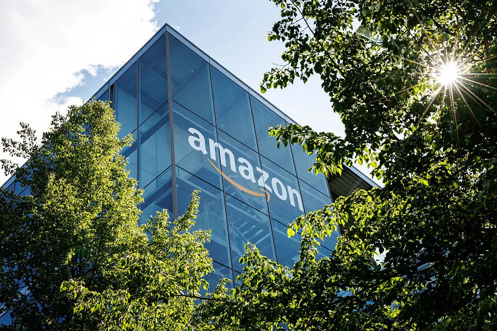 Amazon opens its global logistics network to all businesses challenging UPS and FedEx