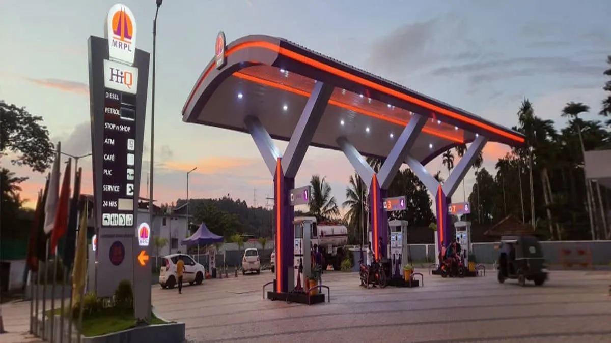 Brent crude jumps above 90 as US Iran talks stall and Pakistan meeting fails to start