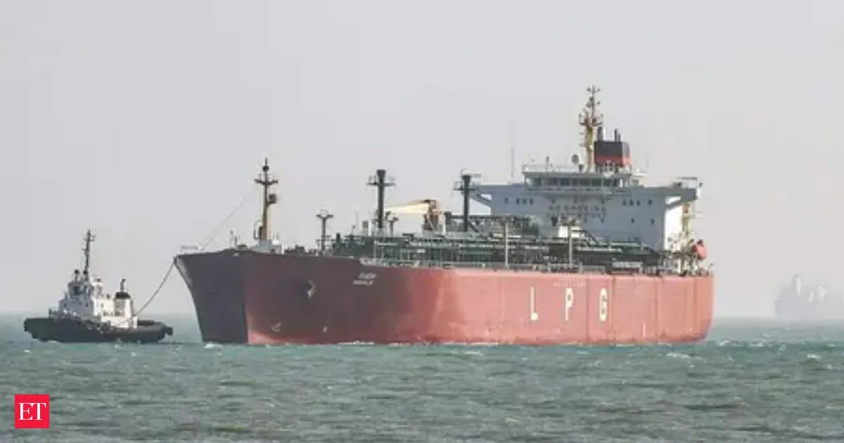 India-bound LPG carrier clears Hormuz Strait after recent disruptions