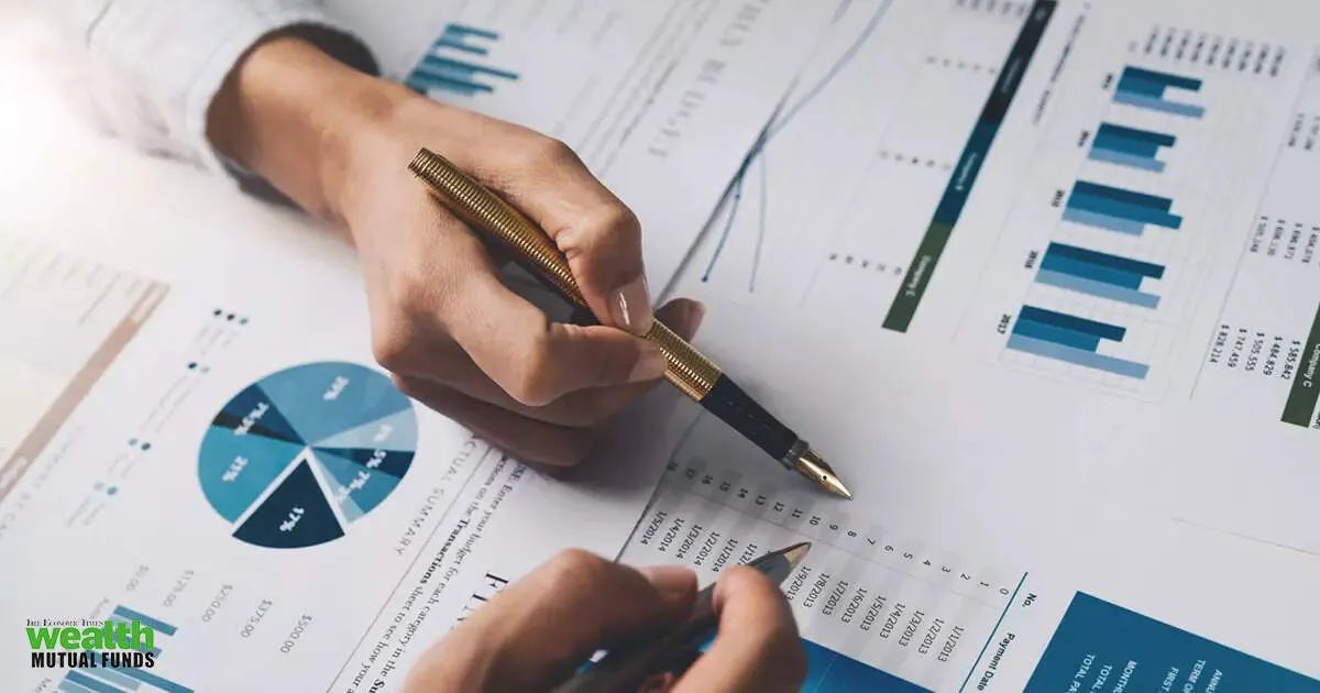 Debt mutual funds see record Rs 2.9 lakh crore outflows in March sparking investor concerns