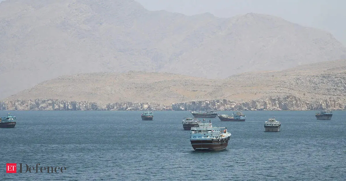 IRGC issues US warning after Hormuz clashes as missiles supposedly lock onto targets