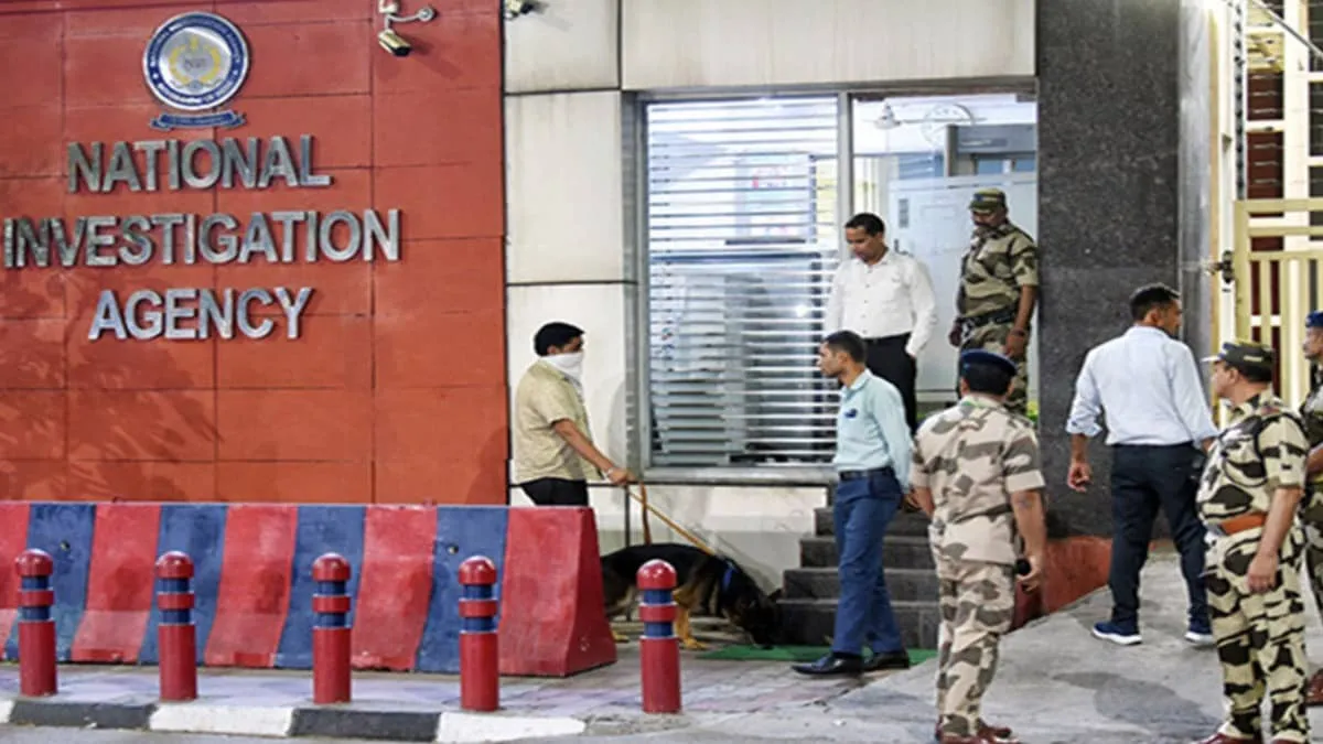 MHA hands 79 crude bomb case to NIA as ECI gives Bengal police 24-hour ultimatum
