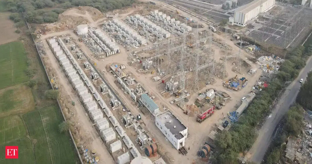 Gujarat launches 870 MW battery backup network to stabilise renewables grid