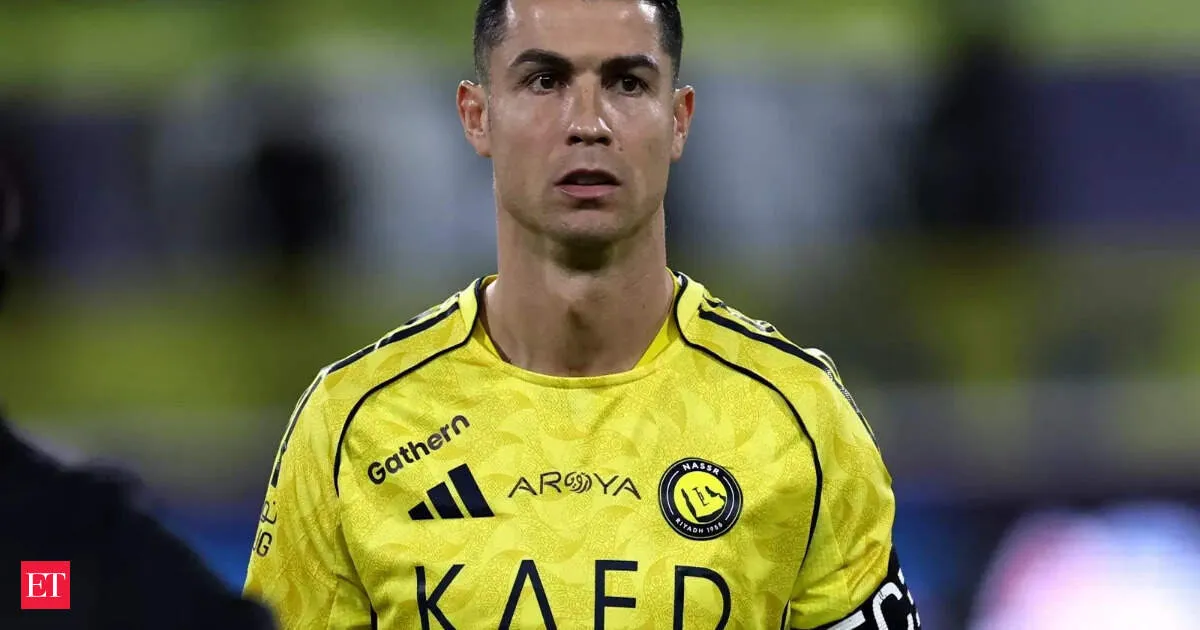 Ronaldo’s Al Nassr snatches Saudi draw with late own goal instead of title