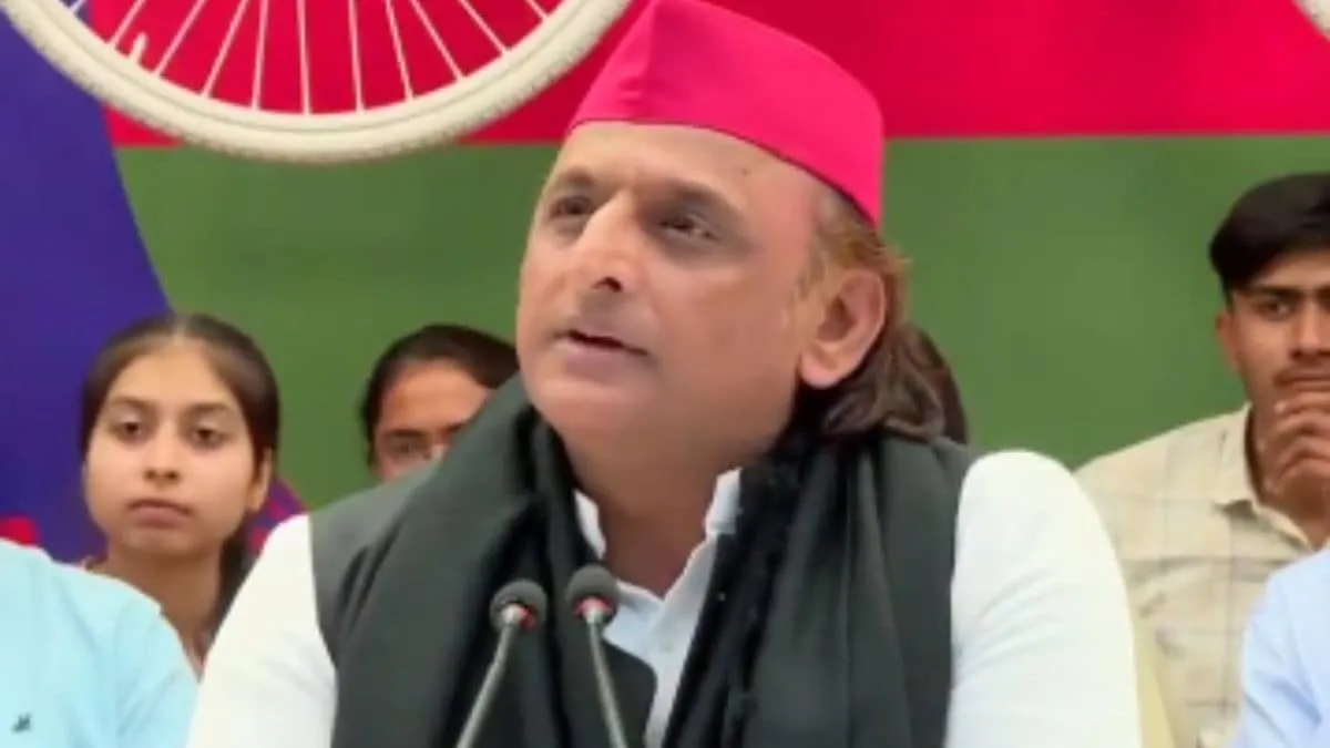 Samajwadi Party cuts ties with i pac after tough defeats in Bengal and Tamil Nadu for 2027