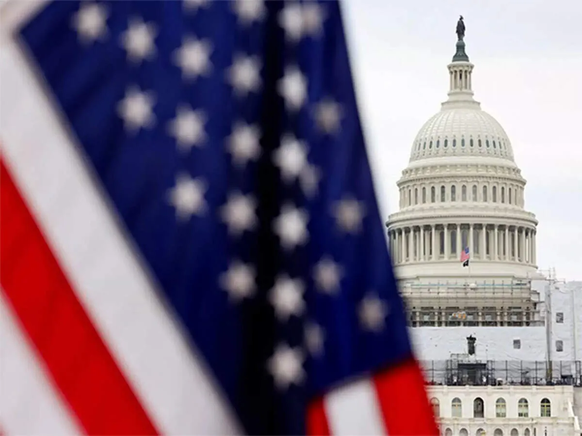 Trump ends record Homeland Security shutdown signing bipartisan funding bill for TSA and FEMA