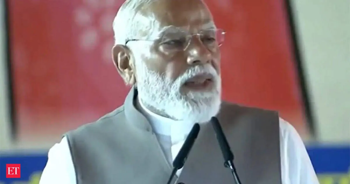Modi declares nari shakti the strongest pillar of Viksit Bharat in Varanasi speech
