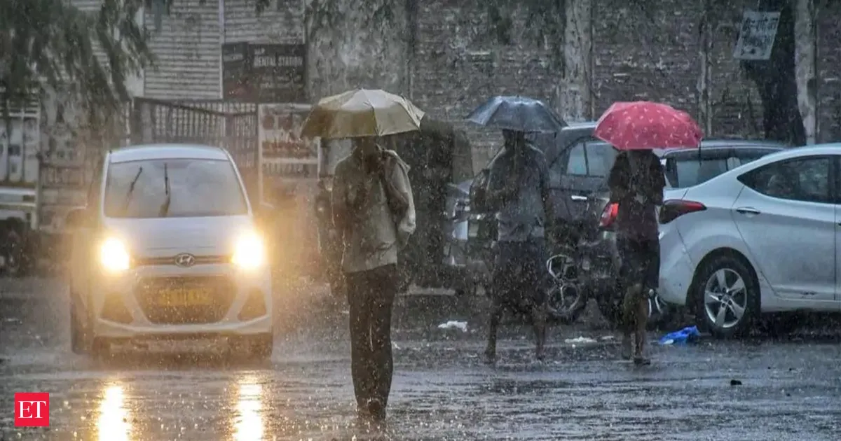 Delhi NCR rain alert hail and thunder likely in next three hours NDMA warning for Noida Gurugram