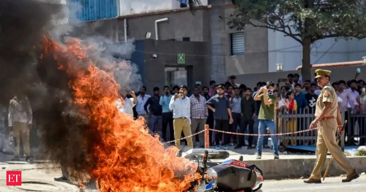 SC denies bail to Noida violence accused student, directs move to Allahabad High Court