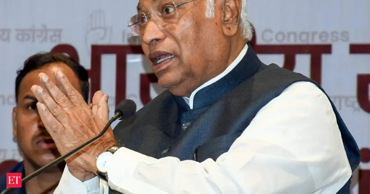 Kharge shuts down Karnataka CM change rumors as Siddaramaiah stays for now
