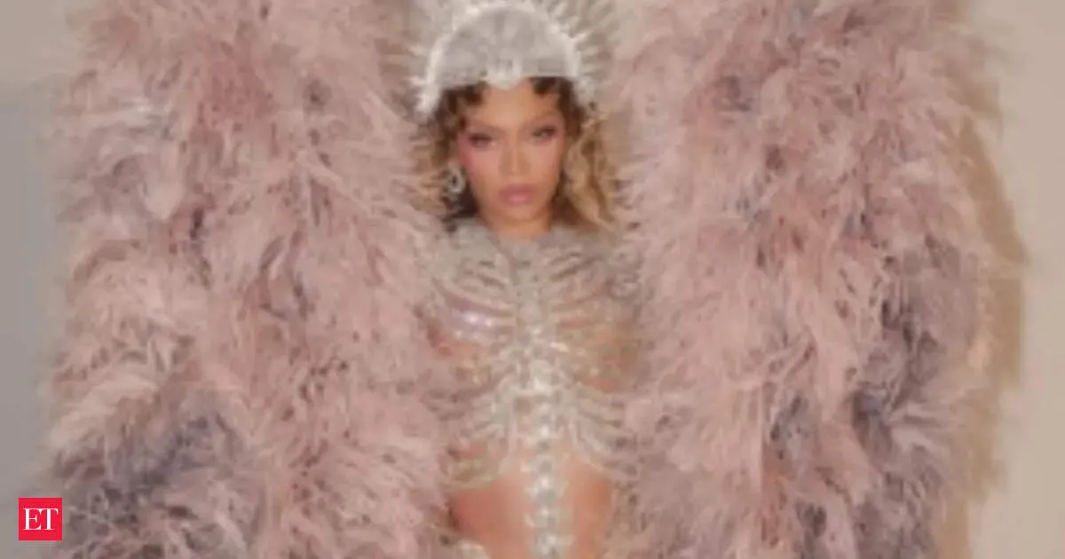 Beyoncé Returns to Met Gala After 10 Years in Crystal Costume That Signals a New Era