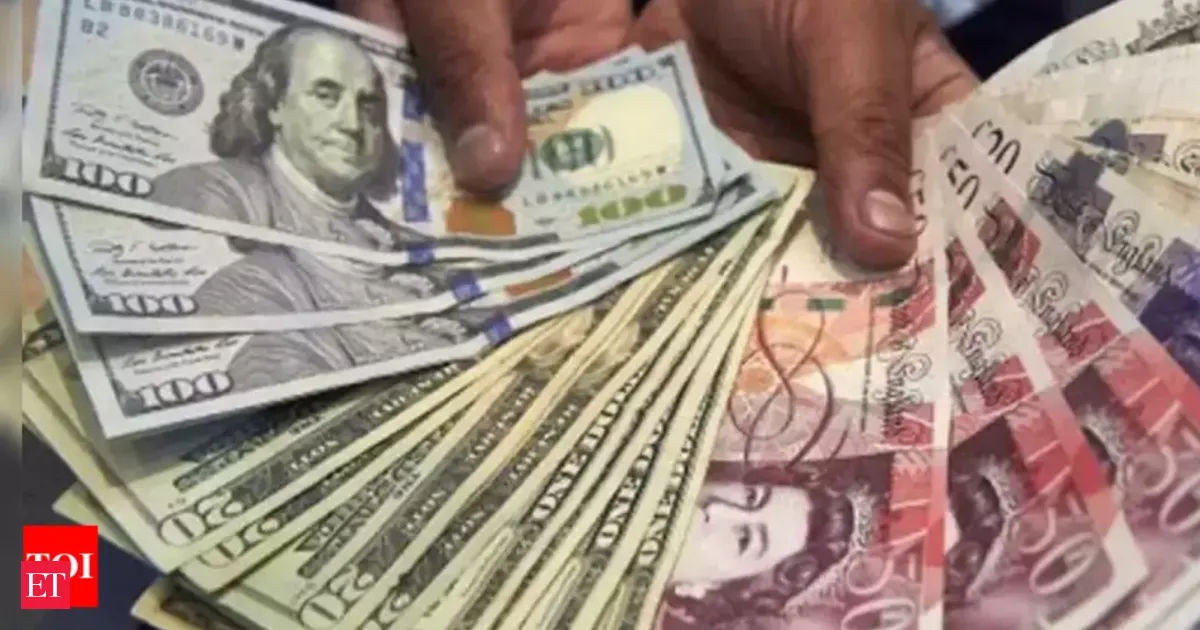 India’s forex reserves surge by $6.295 billion to nearly $697 billion as gold and FX jump