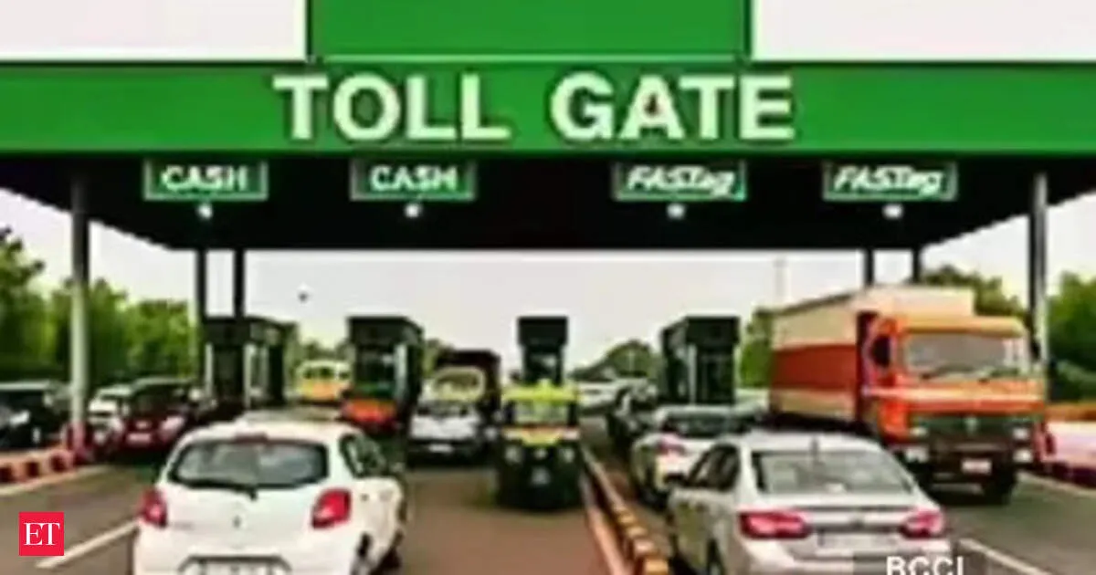 Bengaluru toll attack caught on CCTV men in BMW and Fortuner claim MLA ties