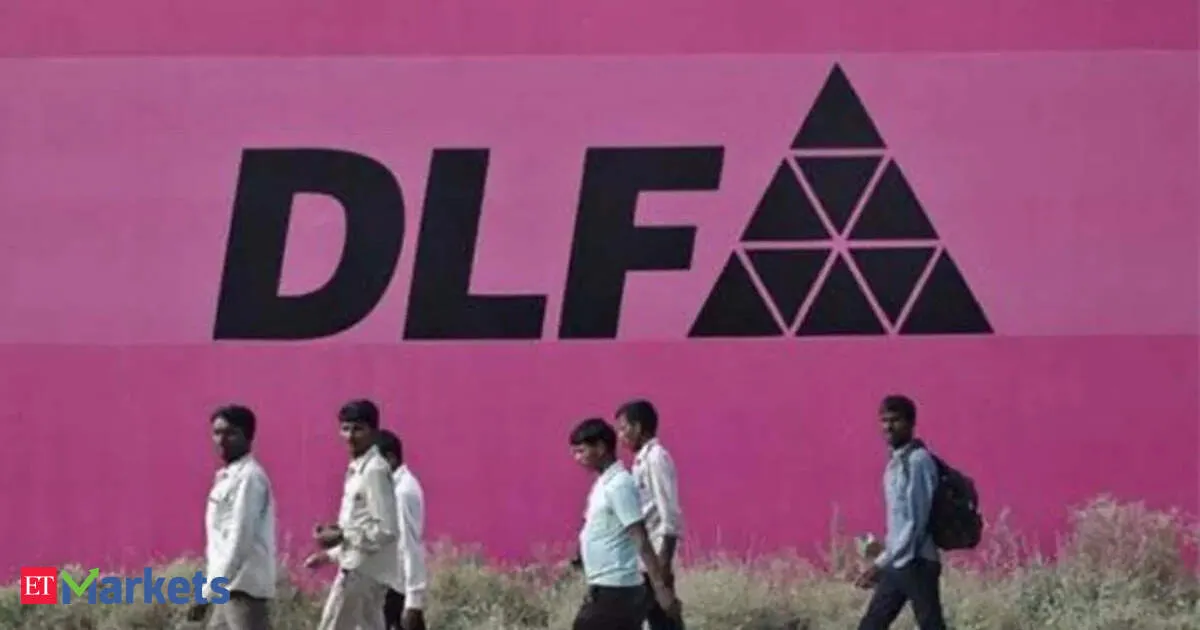 DLF Q4 Profit Edges Down Despite 42% Revenue Drop and Dividend Promise for FY26