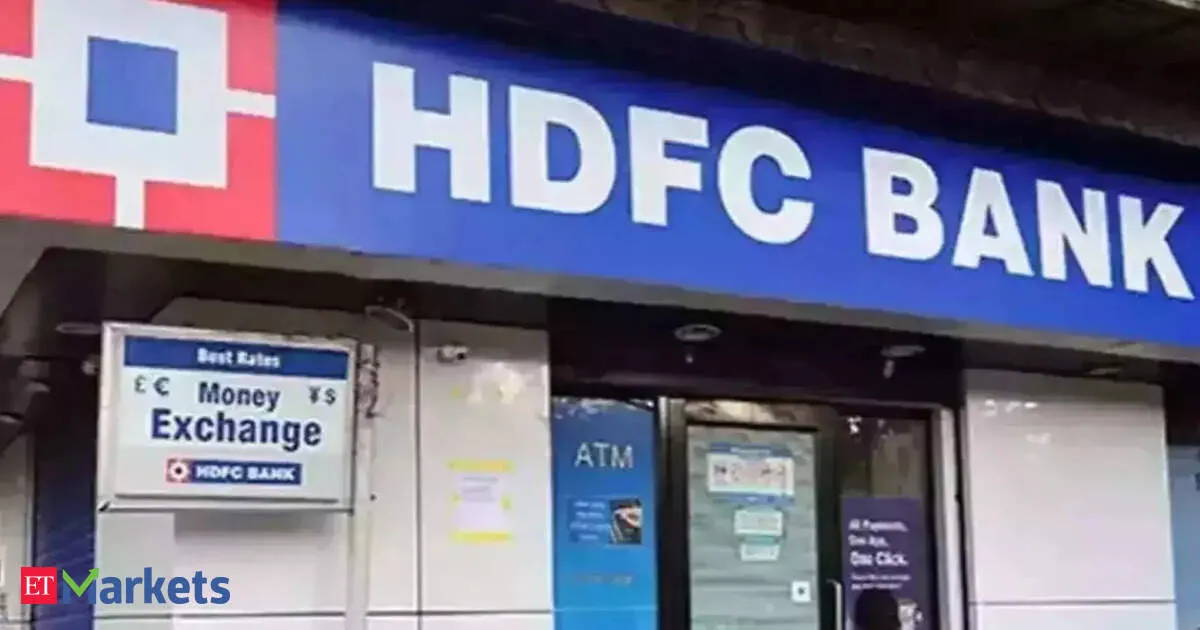 HDFC Bank shares surge 3 percent after legal review clears governance doubts