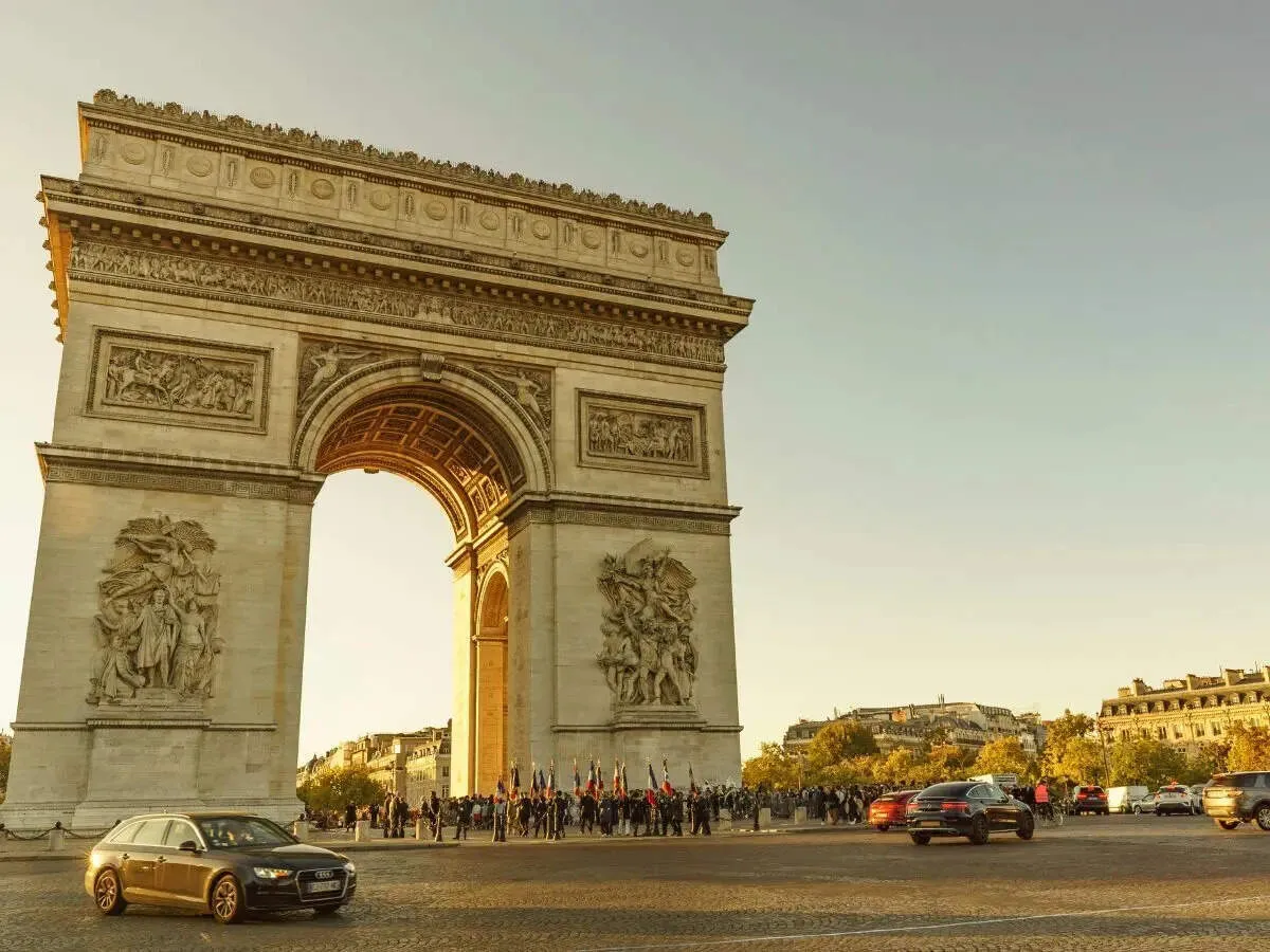 France keeps its exam free Visiteur visa while tougher 2026 rules loom for migrants