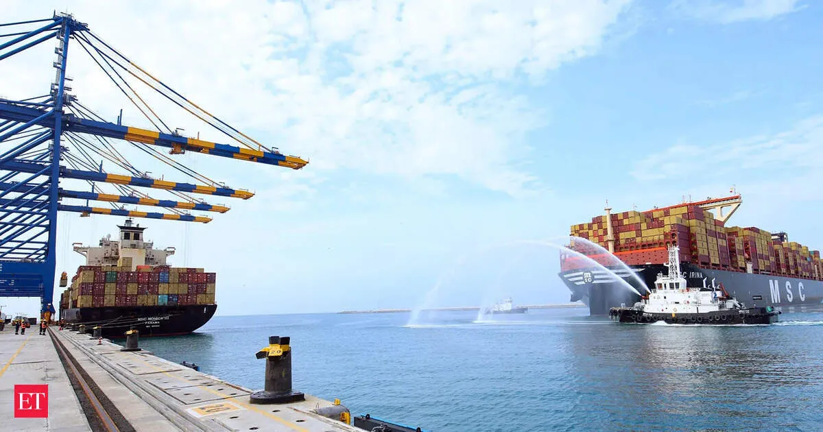 Gulf oil output could bounce back in months after Hormuz reopens Goldman Sachs warns recovery remains uncertain