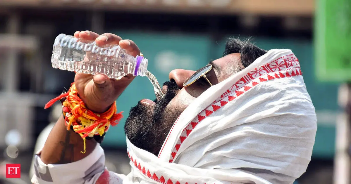 Drinks lots of water and pees 6 litres Doctors warn it could signal hidden disease