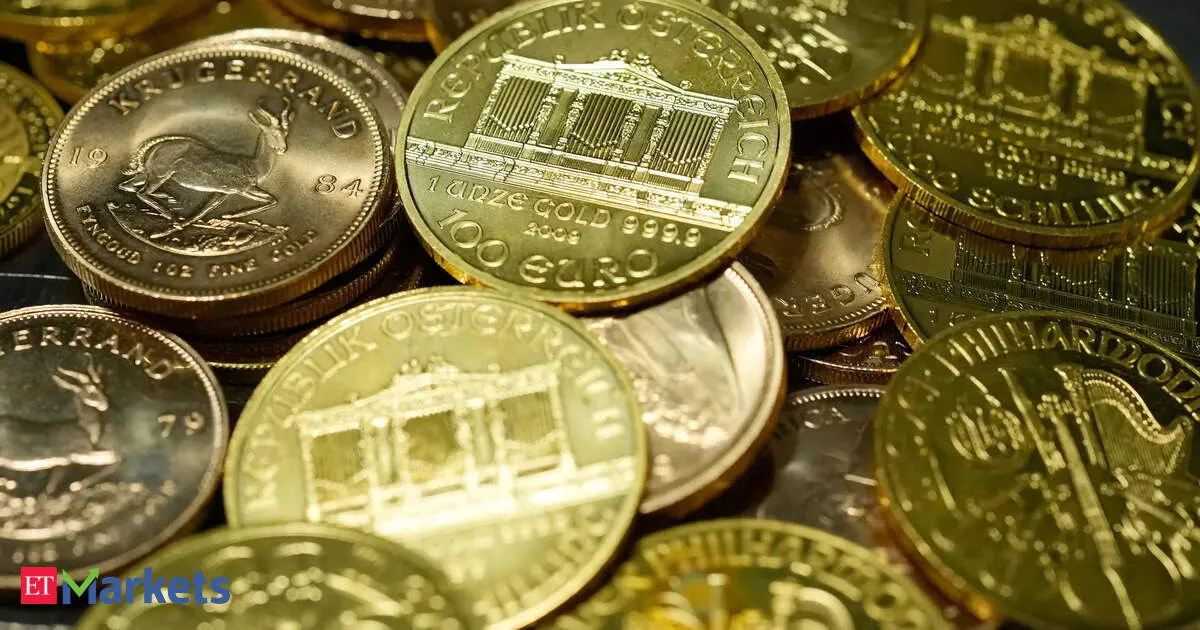 Deutsche Bank predicts gold could hit 8000 an ounce in five years amid central bank buying
