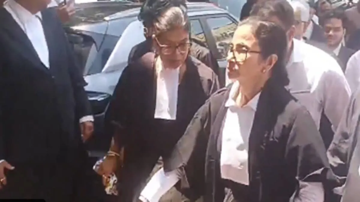 BCI Moves to Check Mamata Banerjee’s Advocate Licence After Calcutta High Court Appearance